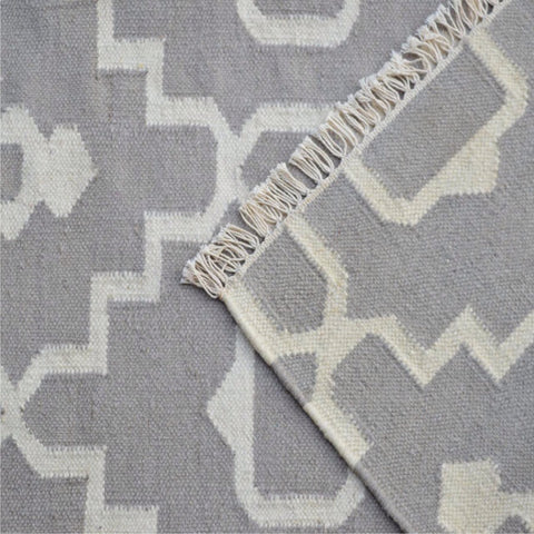 White and Light Grey Abstract Pattern Rug