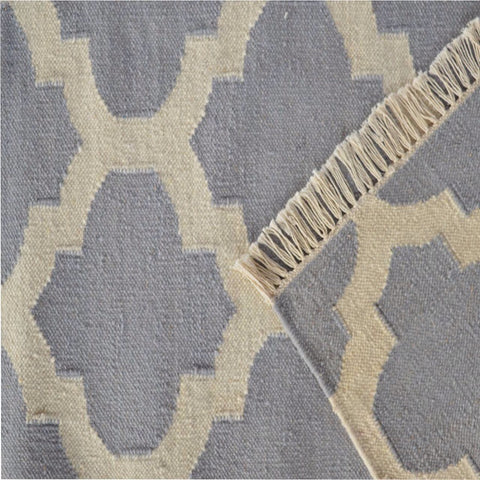 Grey Moroccan Quatrefoile Pattern Rug